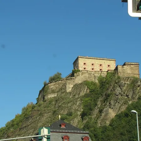 Haus Rheinsteig Bei Koblenz